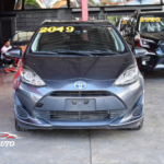 TOYOTA AQUA HYBRID 2019 GRIS
