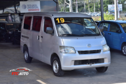 TOYOTA LITE ACE 2019 GRIS